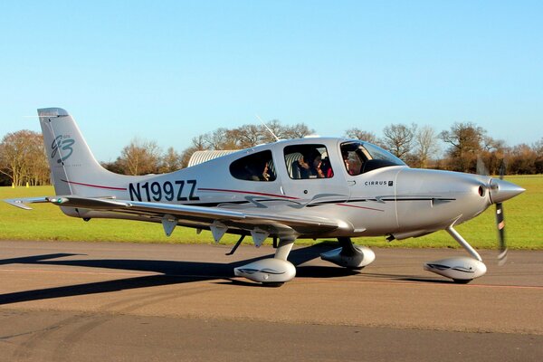 El avión estadounidense es muy ligero y monomotor adecuado para uso privado