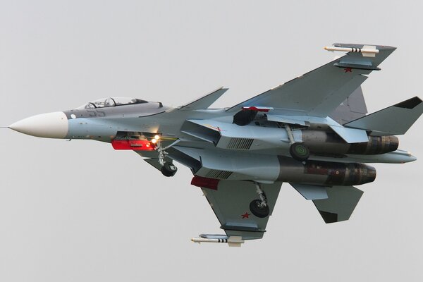 Military two-seat multi-purpose fighter aircraft SU-30sm