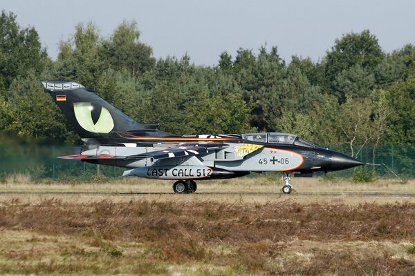 Military multi-purpose aircraft Fighter bomber