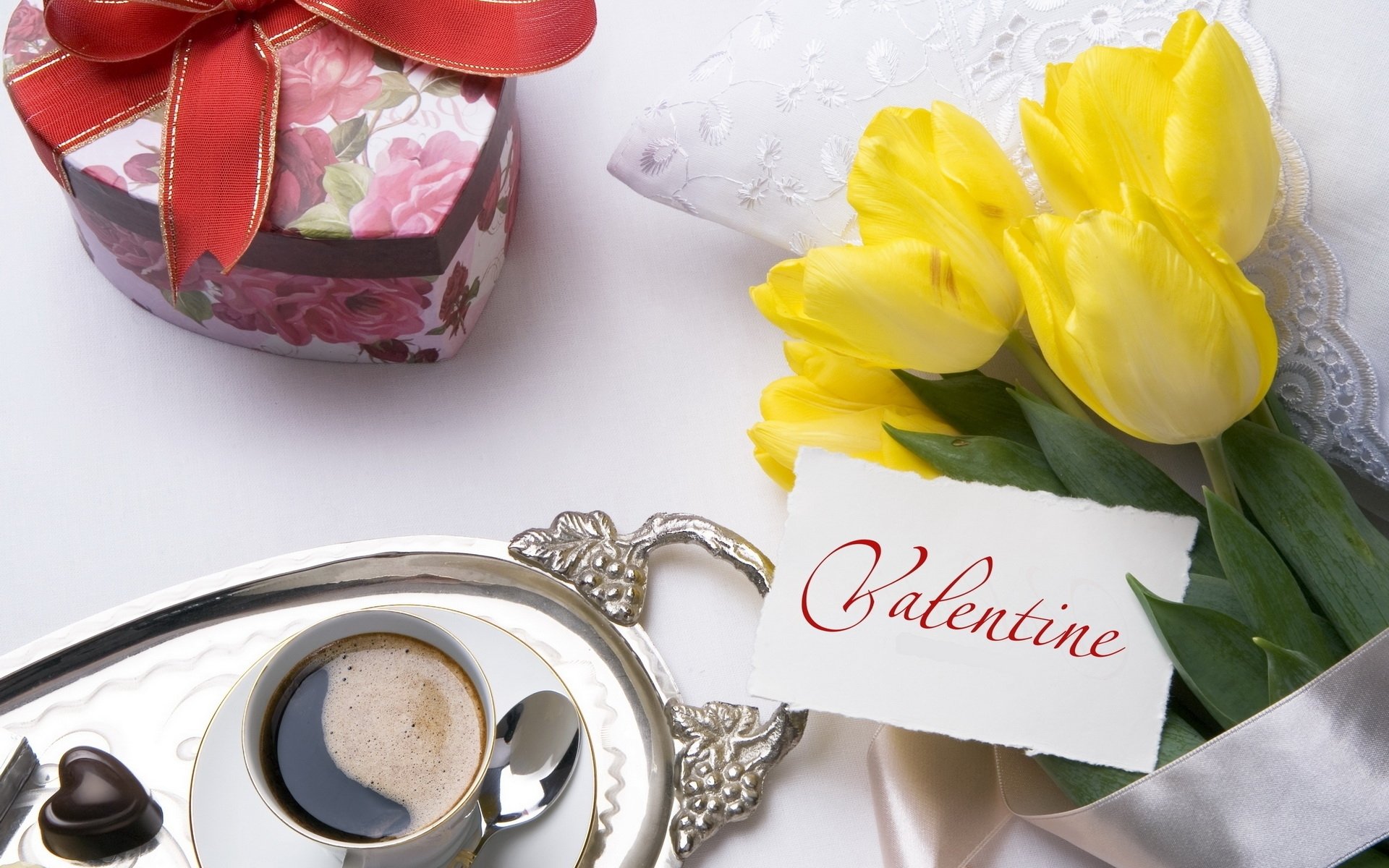 saint valentin tulipes café cadeau