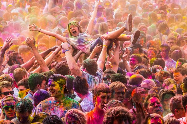 Festival dei fiori. Divertimento per adolescenti