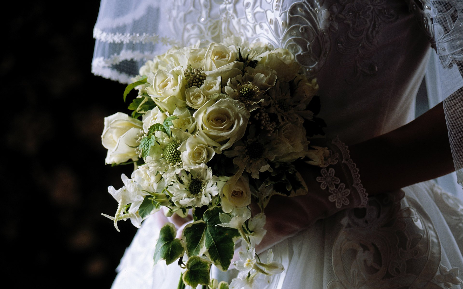 braut blumen kleid hochzeit bouquet schleier