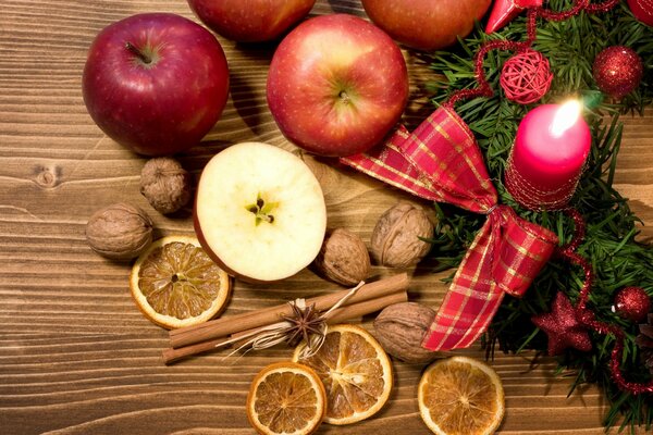 Christmas decorations with apples and nuts