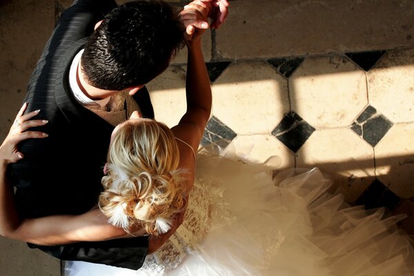 Dance of the bride and groom top view