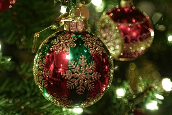 Christmas glass balls on the Christmas tree