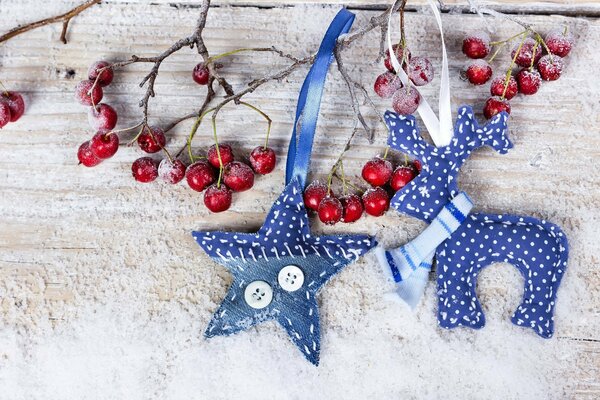 Deer star decoration snow berries