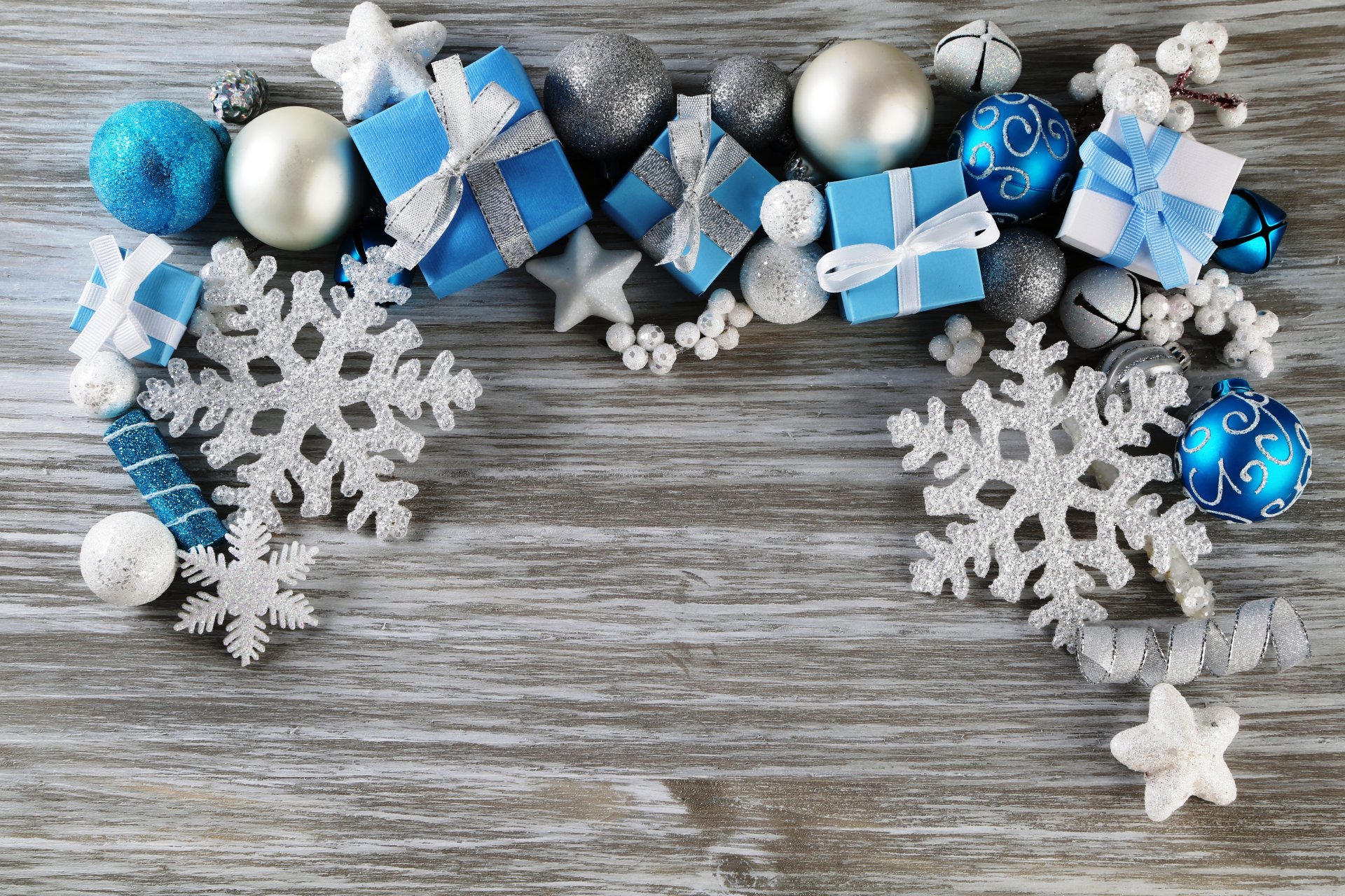 nuovo anno natale giocattoli albero di natale blu bianco blu fiocchi di neve inverno sfondo