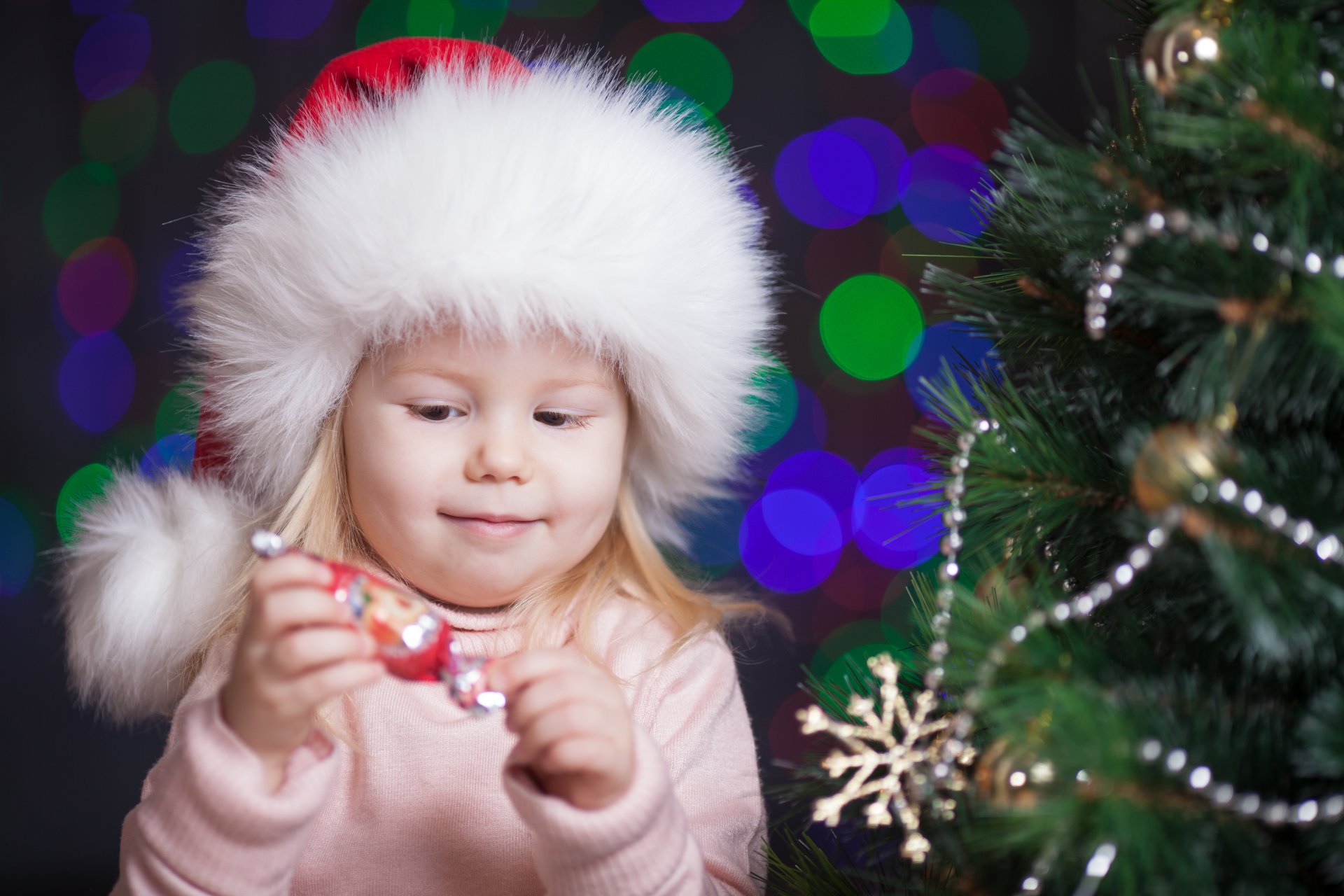 fille bonbons chapeau décorations de noël