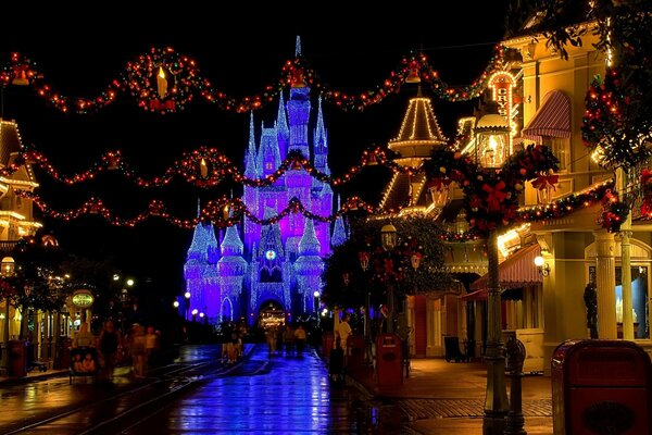 Décorations de Noël du château et de la ville