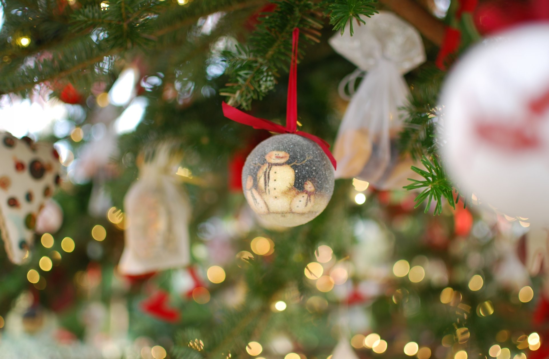 vacances nouvel an humeur arbre de noël lumières guirlande jouets