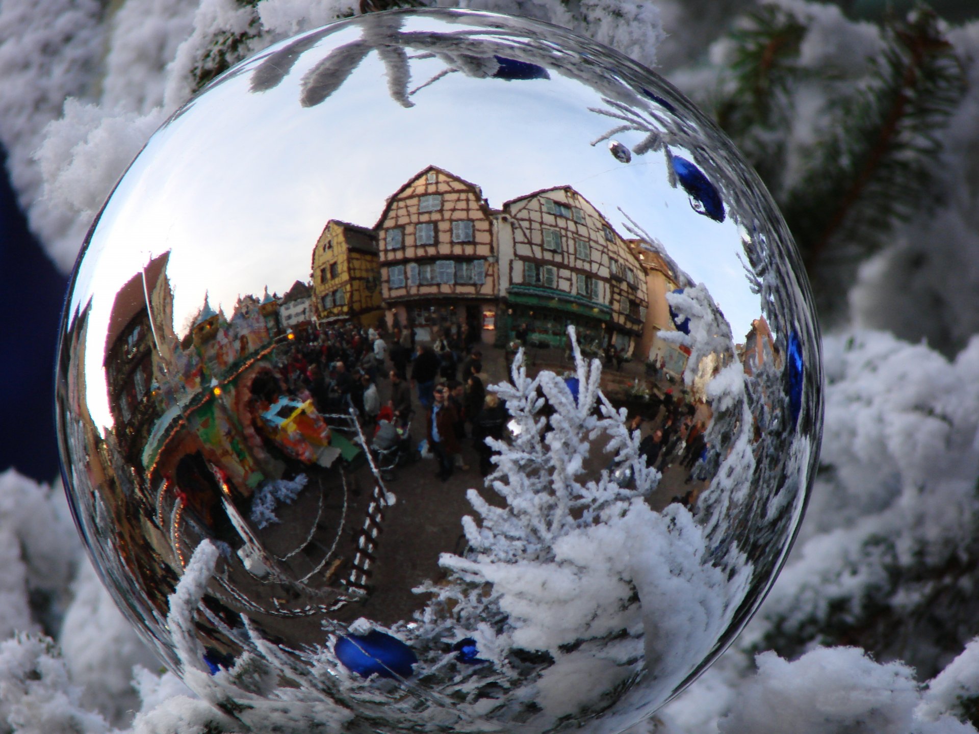 boule réflexion neige