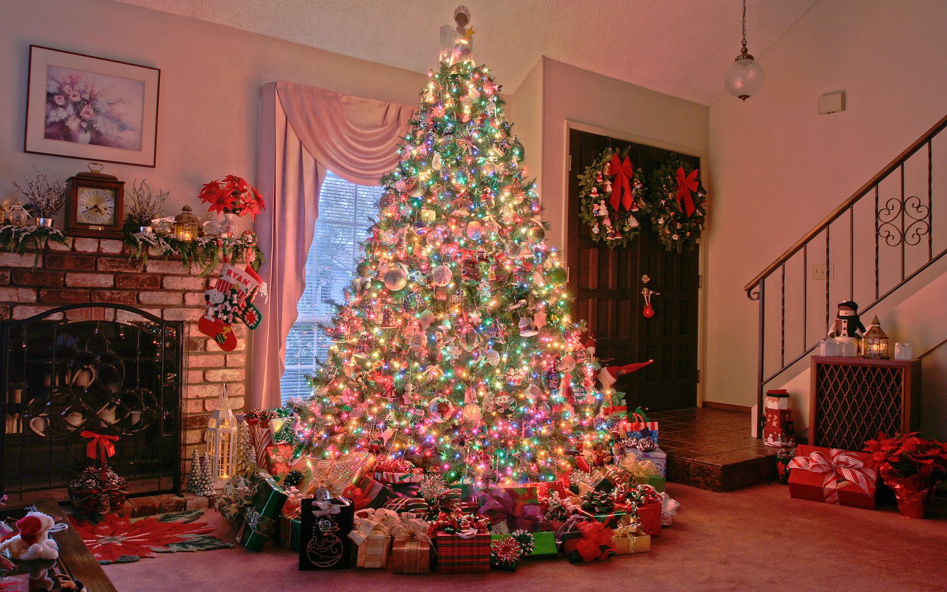 arbre de noël escalier porte