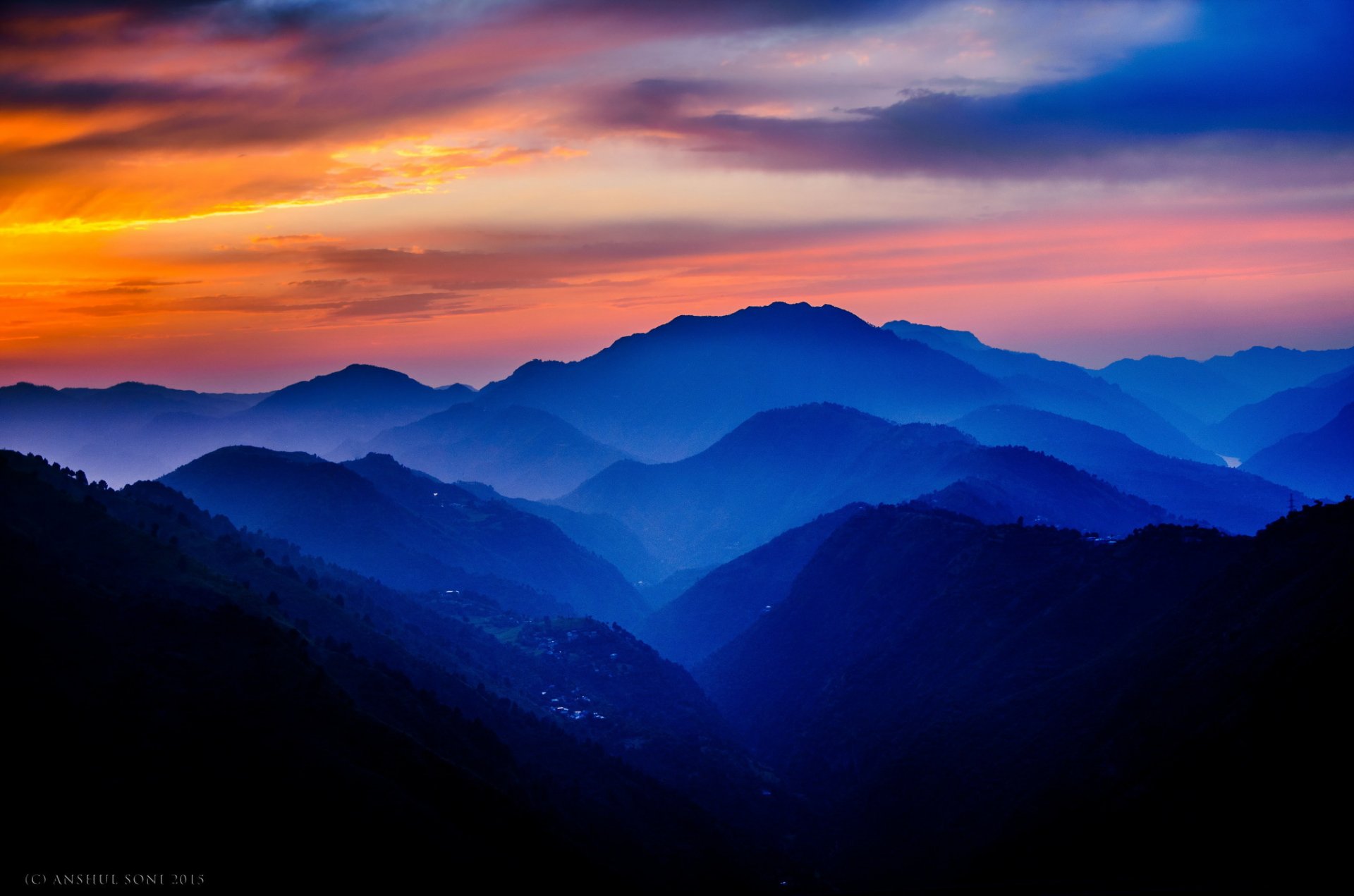 góry z seraj shimla mandi granicy himachal pradesh indie