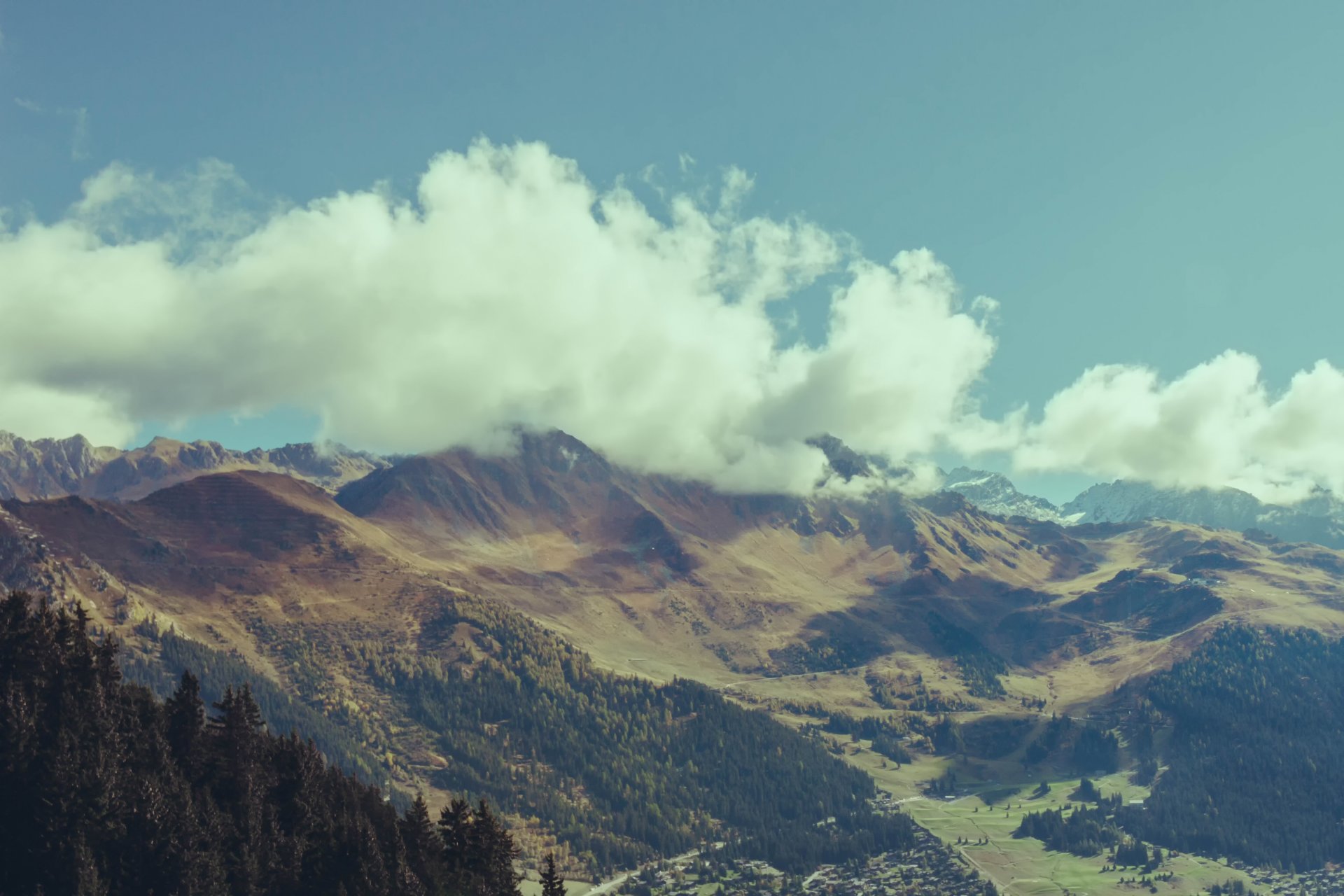 suisse montagnes ciel nuages