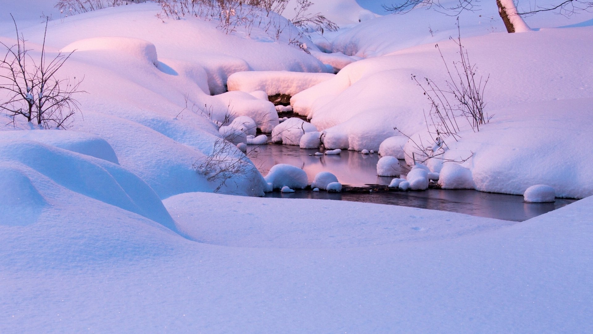 winter snow drifts creek