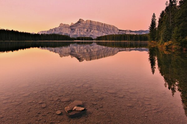 Góra Rundle w Parku Narodowym Banff