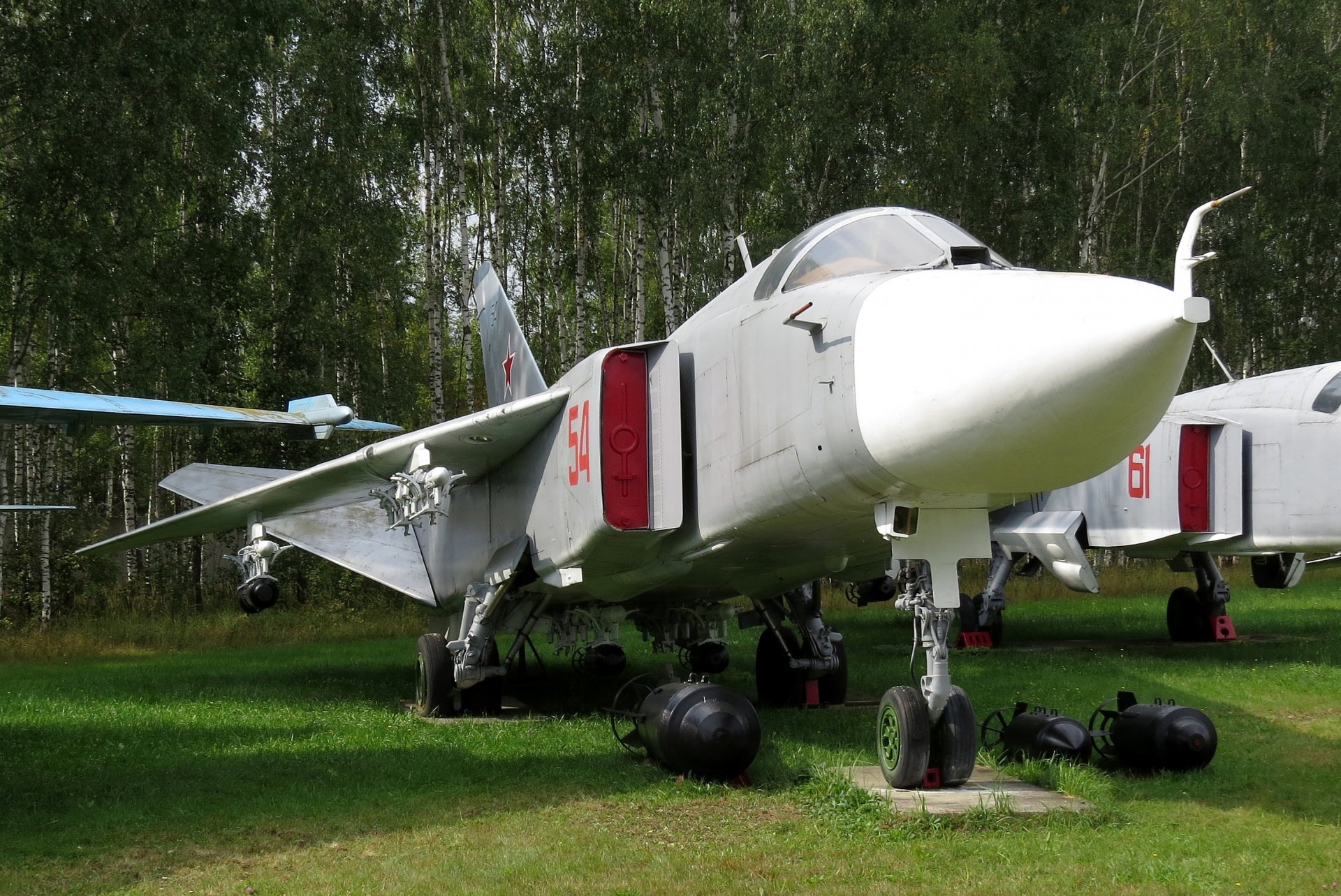 u-24 t-6 fencer swordsman soviet / russian front bomber with variable sweep wing central museum of the air force monino russia