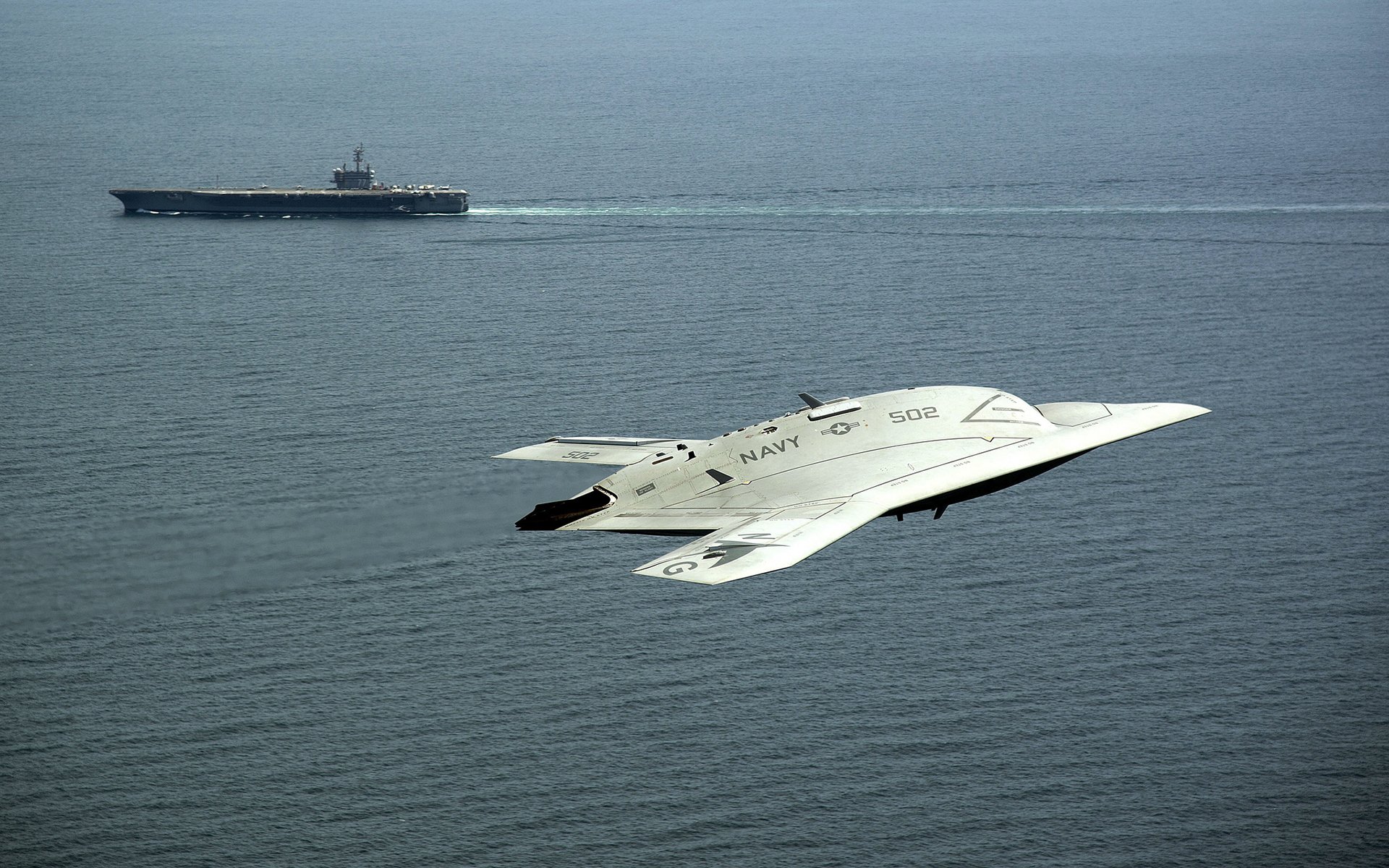 x-47b drone de combate marina ee. uu. océano portaaviones