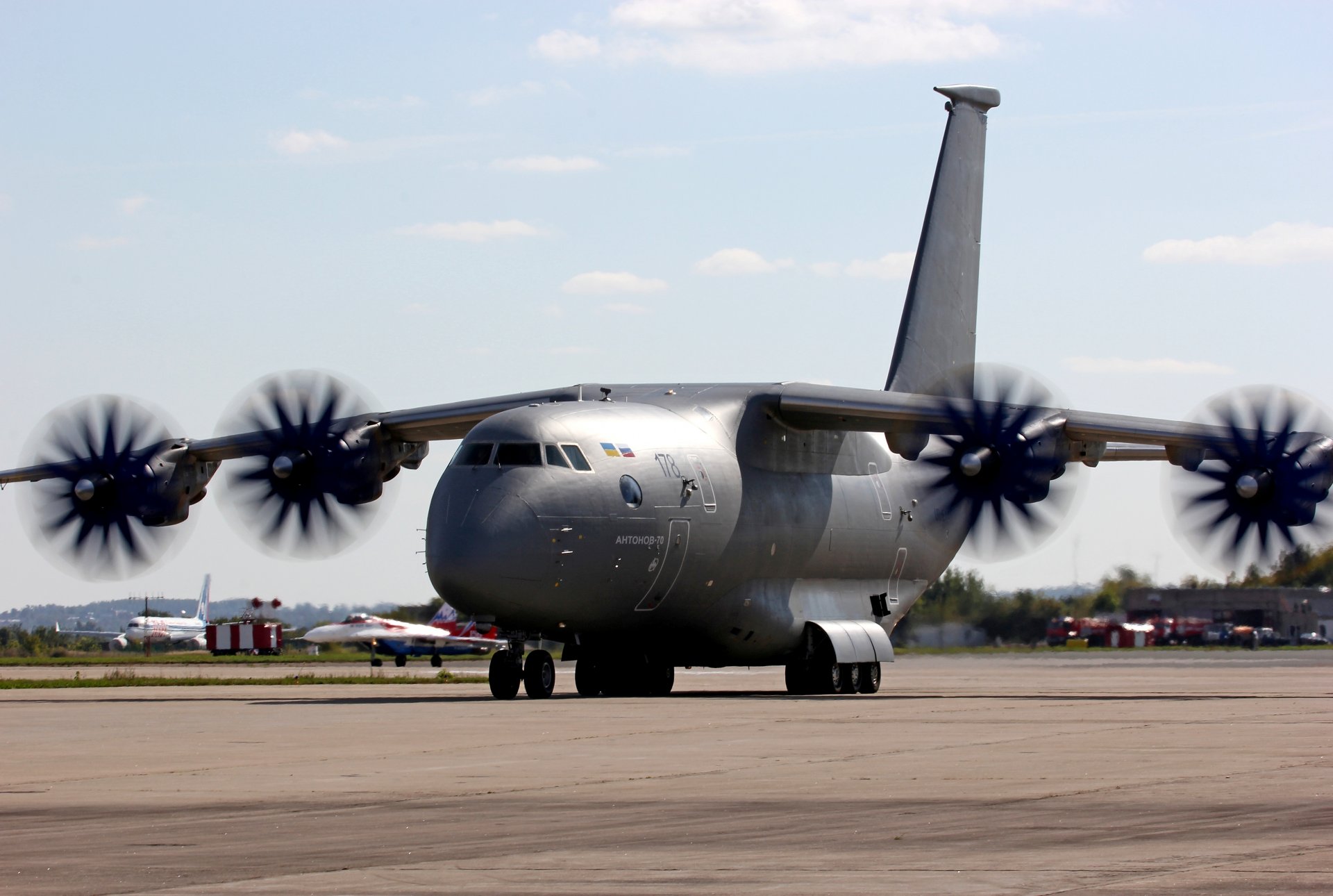 airport an-70 russia medium-range military transport plane of the new generation