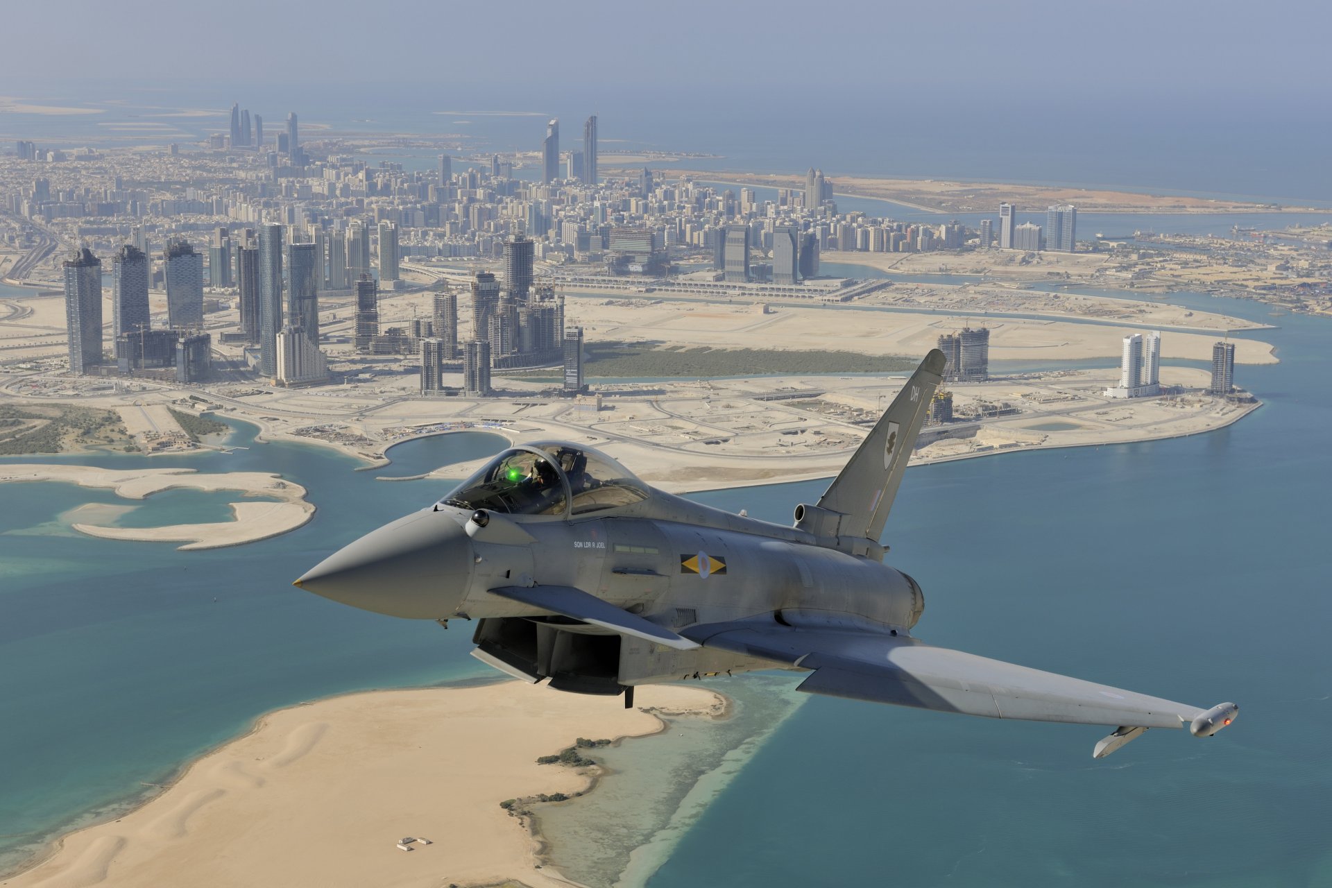 eurofighter typhoon polyvalent combattant vol ville dubaï