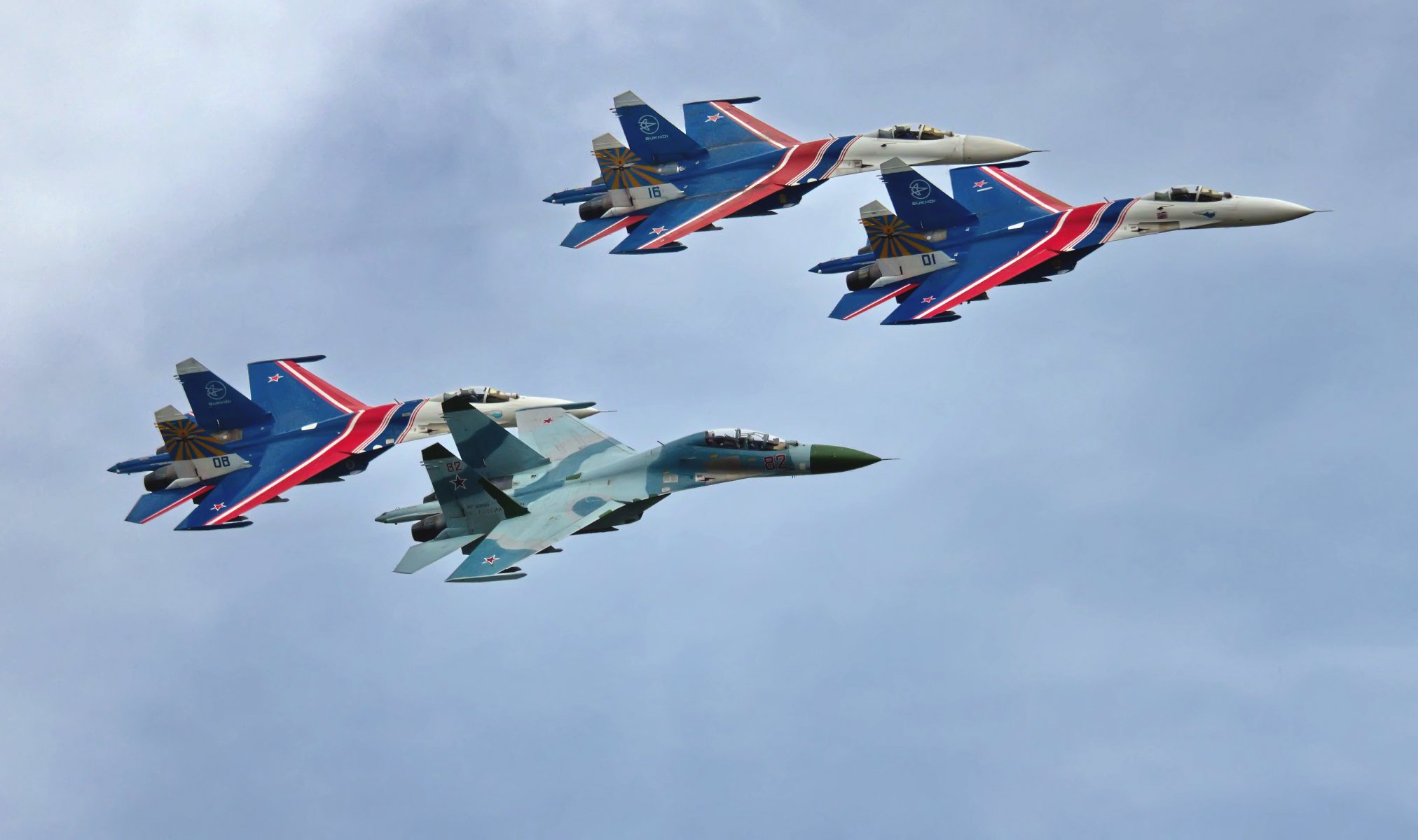 russian knights su27 multi-purpose fighter sky day aviation in the air four wing