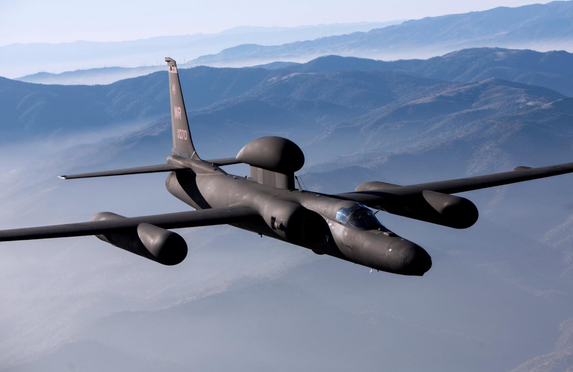 lockheed u-2 dragon lady strategic scout flight