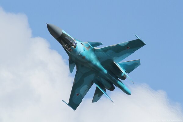 Vol d un chasseur su 34 dans le ciel