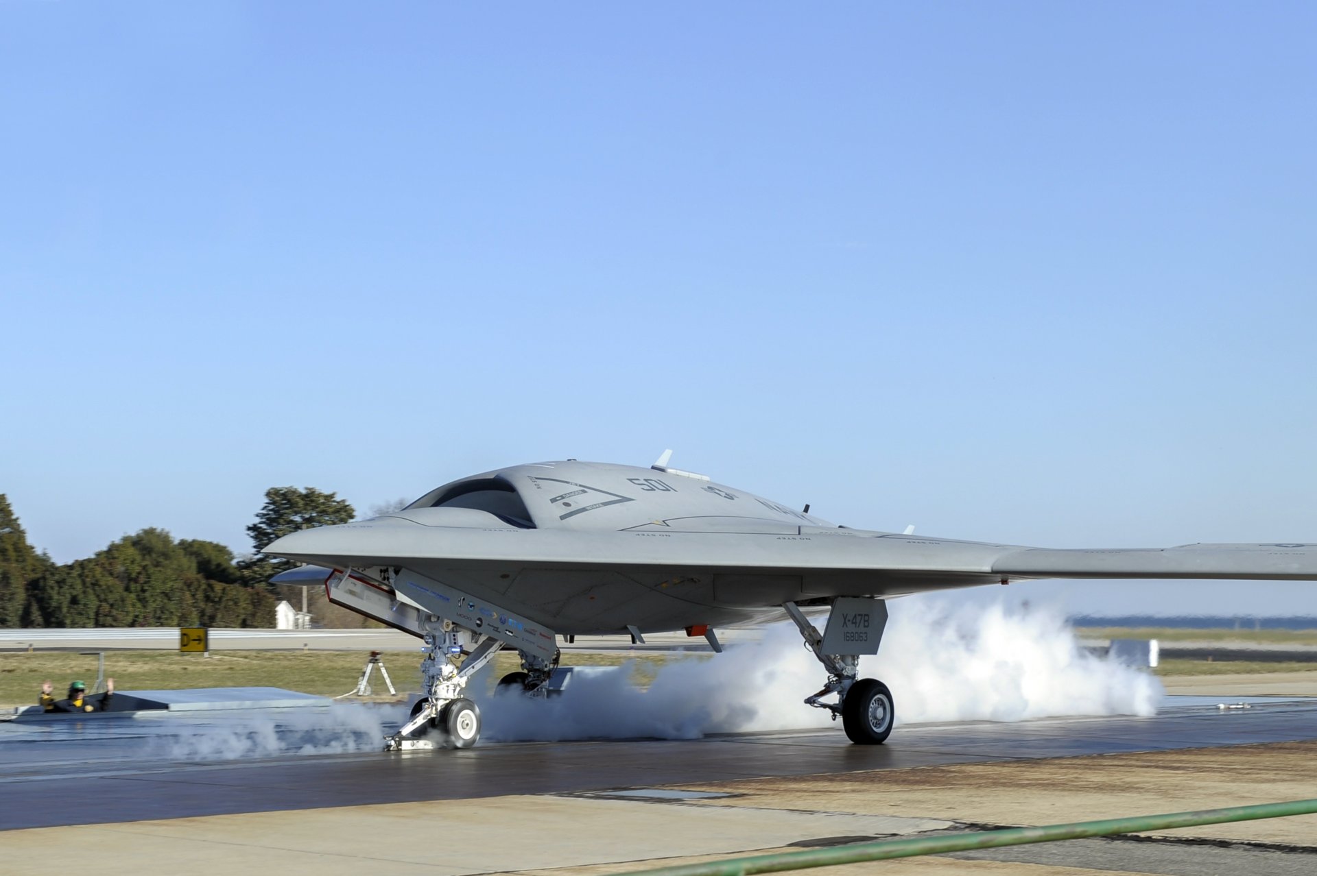 x-47b pegasus américain sans pilote combat avion