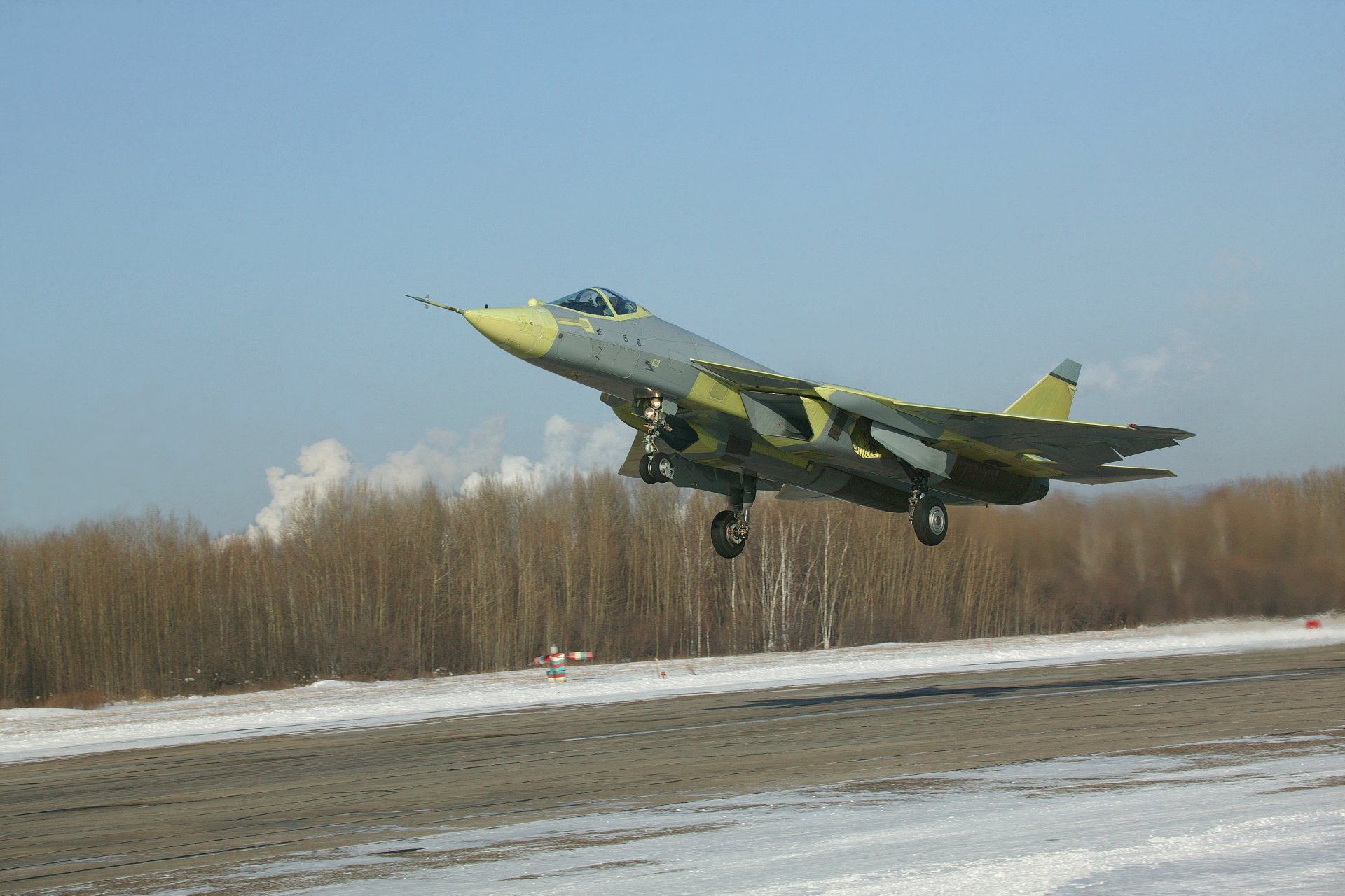 pak fa t-50 aereo aviazione air force russia multi-purpose combattente quinta generazione decollo inverno giorno