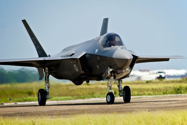 Fighter bomber on the runway