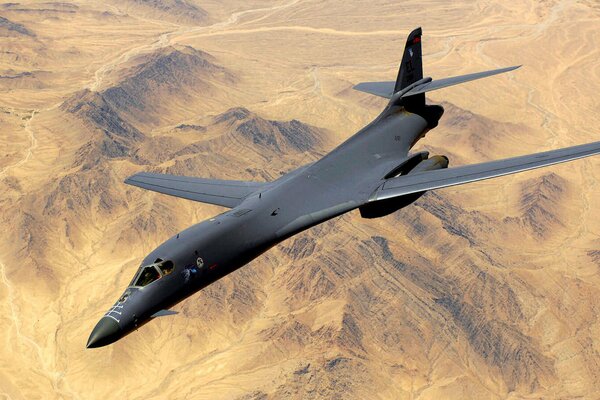 Image of a b-1 strategic bomber in the sky