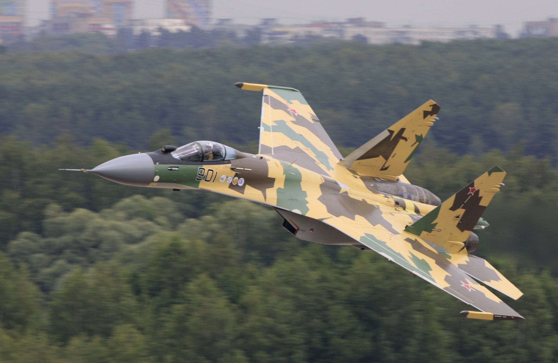 su-35 geschwindigkeit wald flug