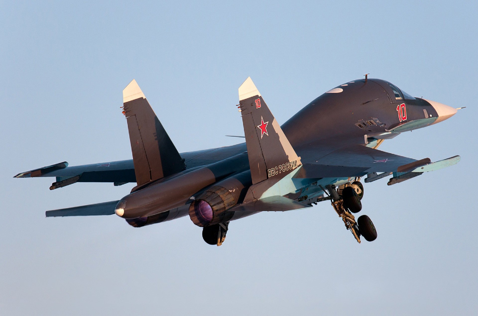 su-34 difensore bombardiere