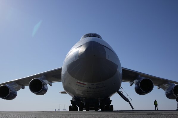 A huge Russian plane from the foreground