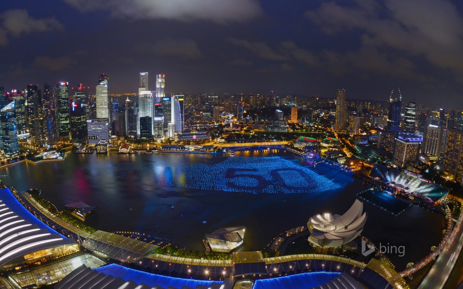 jour de l indépendance singapour 09.08.2015 nuit lumières maison marina bay