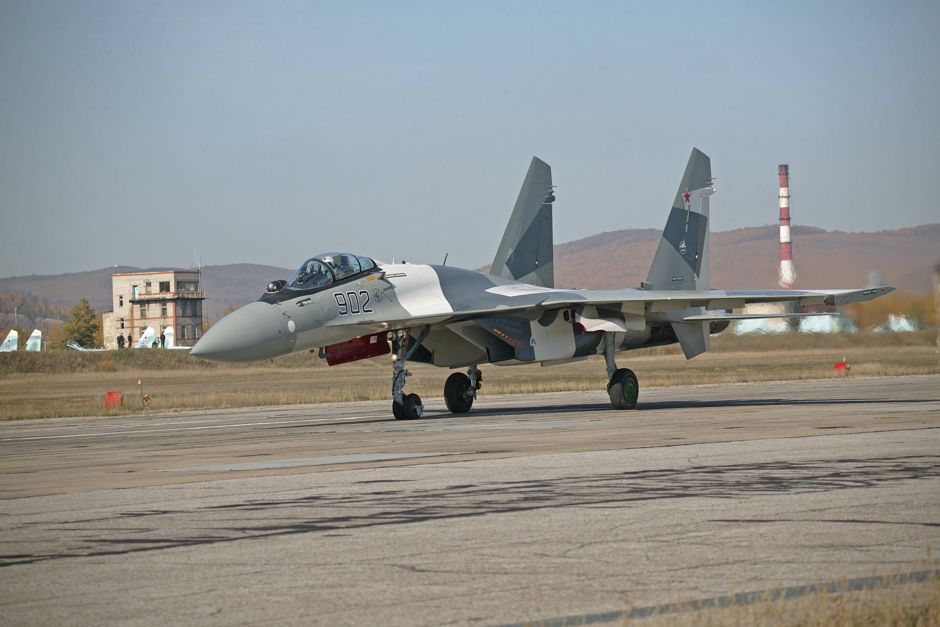 su 35 avión combate