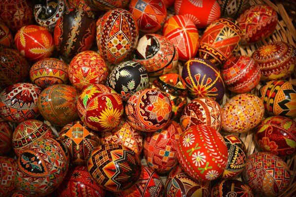 Huevos de Pascua con patrón de textura