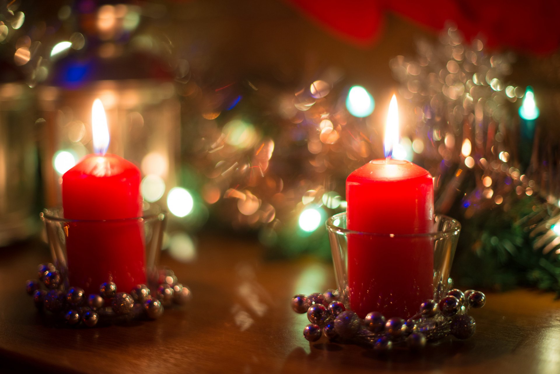 velas rojo candelabros cuentas decoración vacaciones bokeh