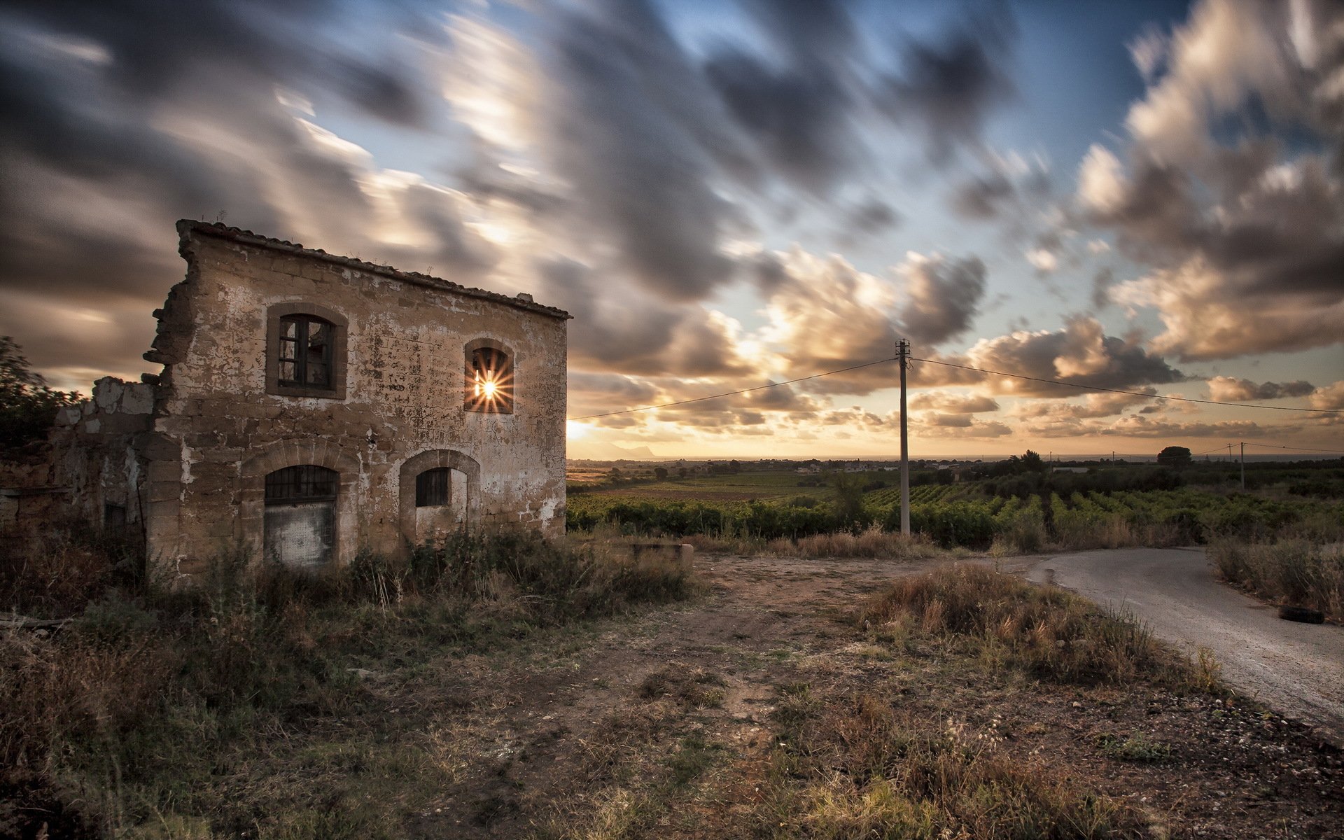 casa camino paisaje