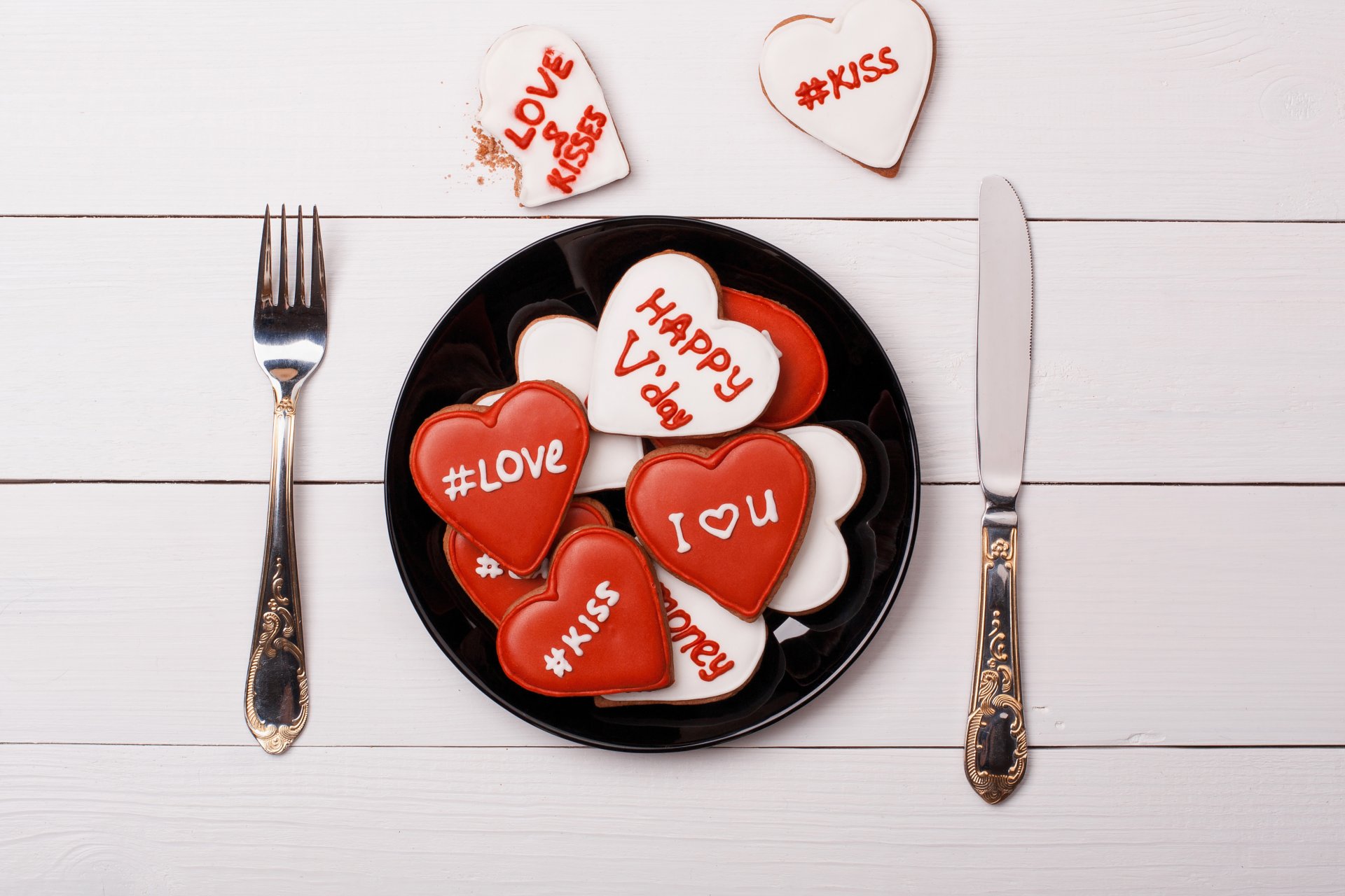 hearts plate fork knife table tags valentine s day february 14 valentine s day dinner breakfast