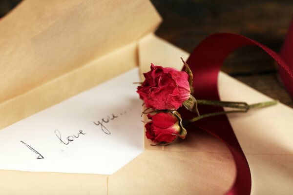 I love you. Letter. Roses