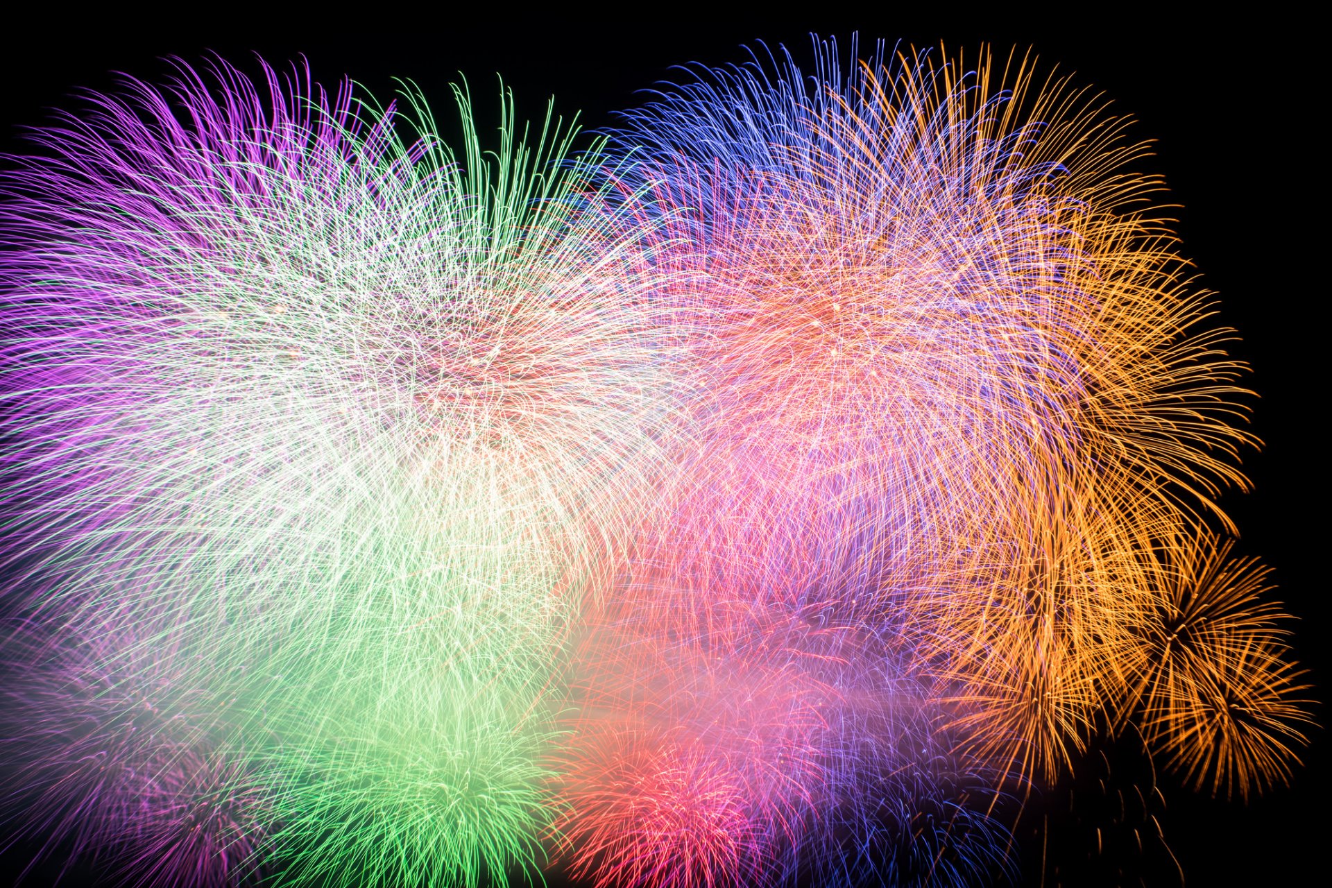 saludo fuegos artificiales cielo luces