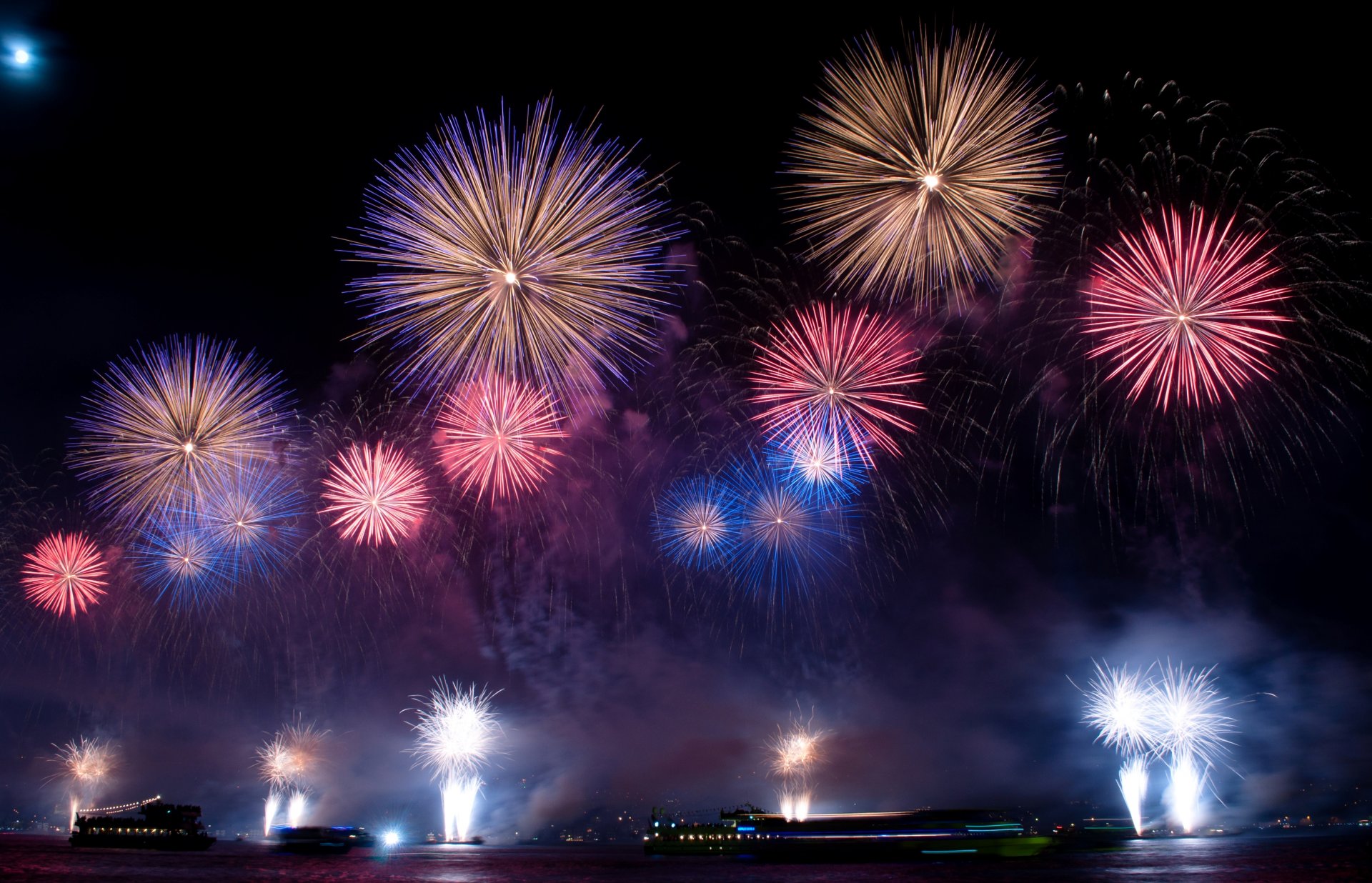 night salute fireworks holiday