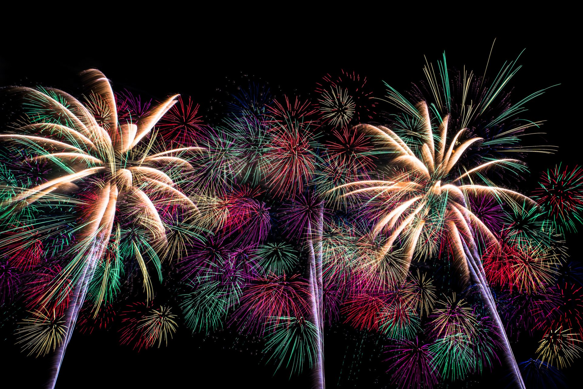 alute fireworks sky lights night