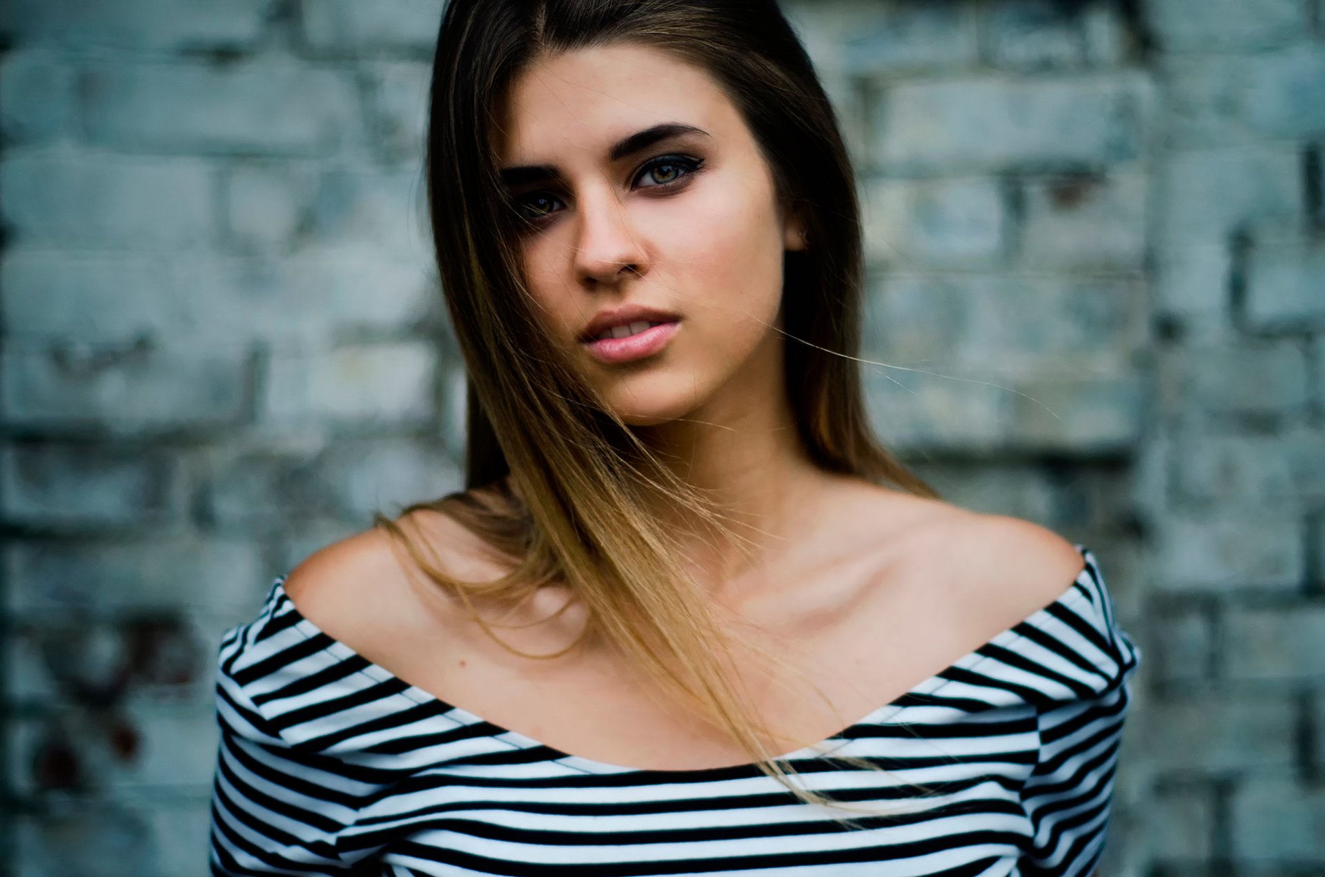 ritratto marinaio giorno della marina maglia ragazza marina russia