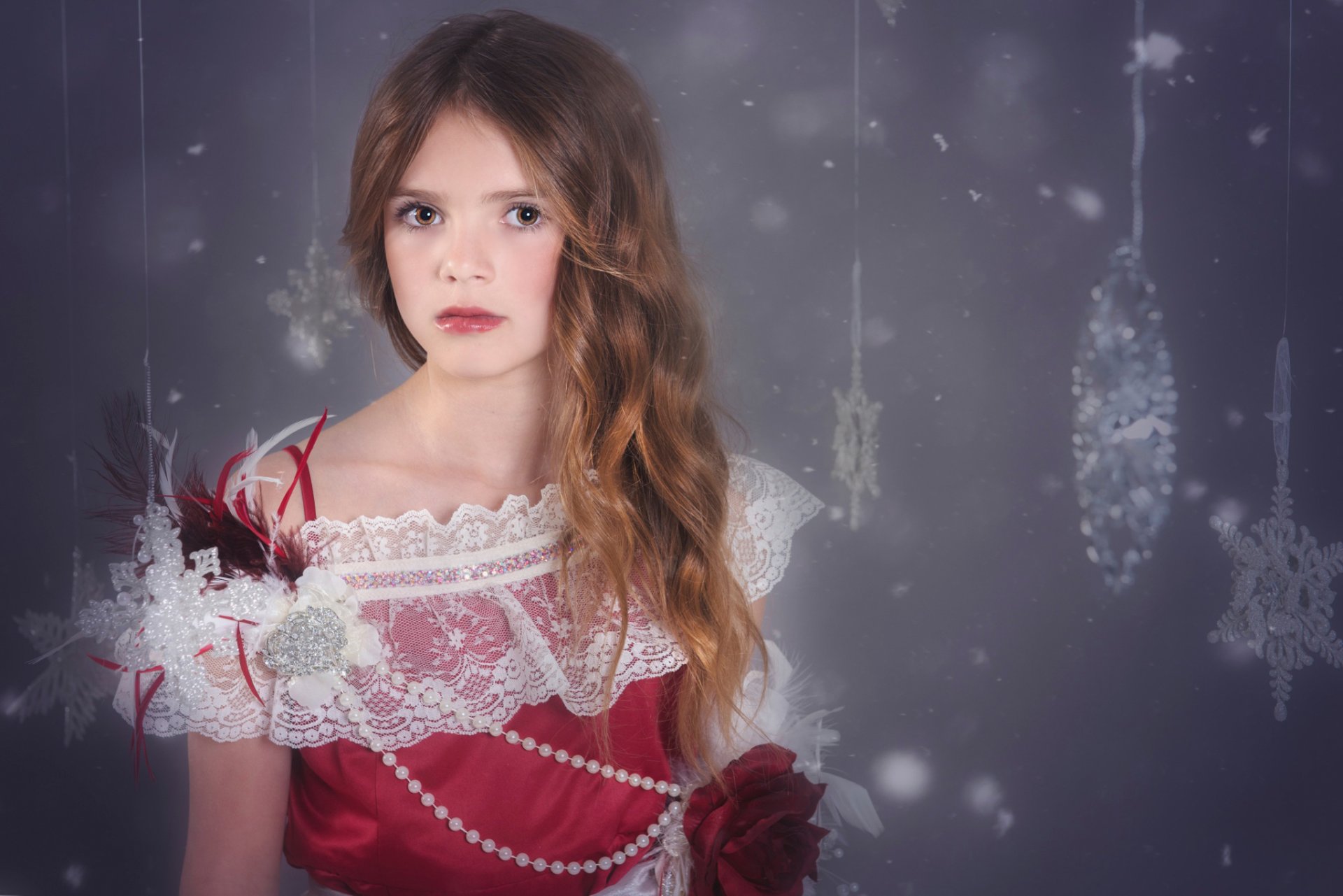crystal dusk girl snowflakes dre