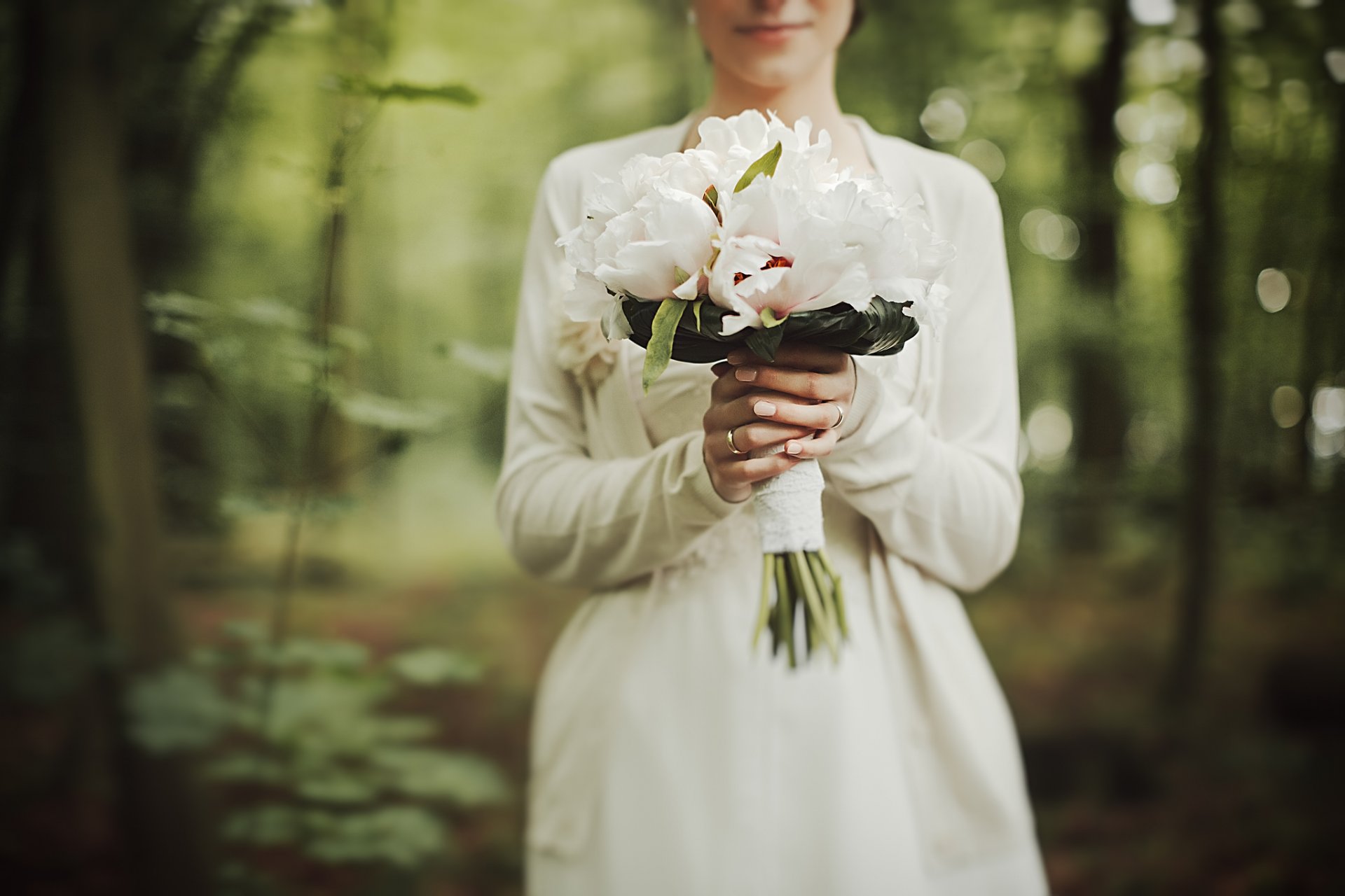 fleurs nuptiale bouquet pivoines blanc