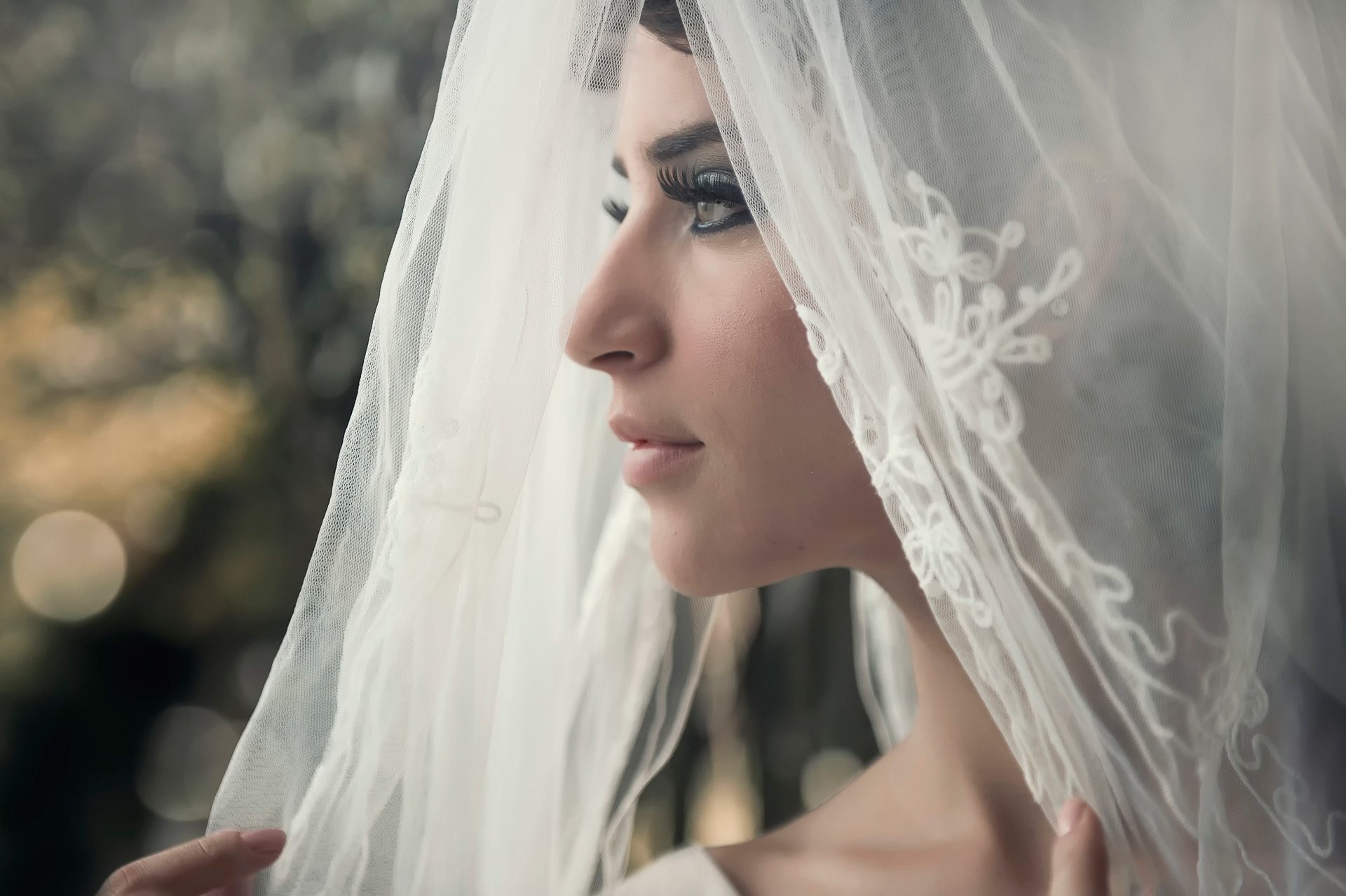 wedding bride portrait veil section