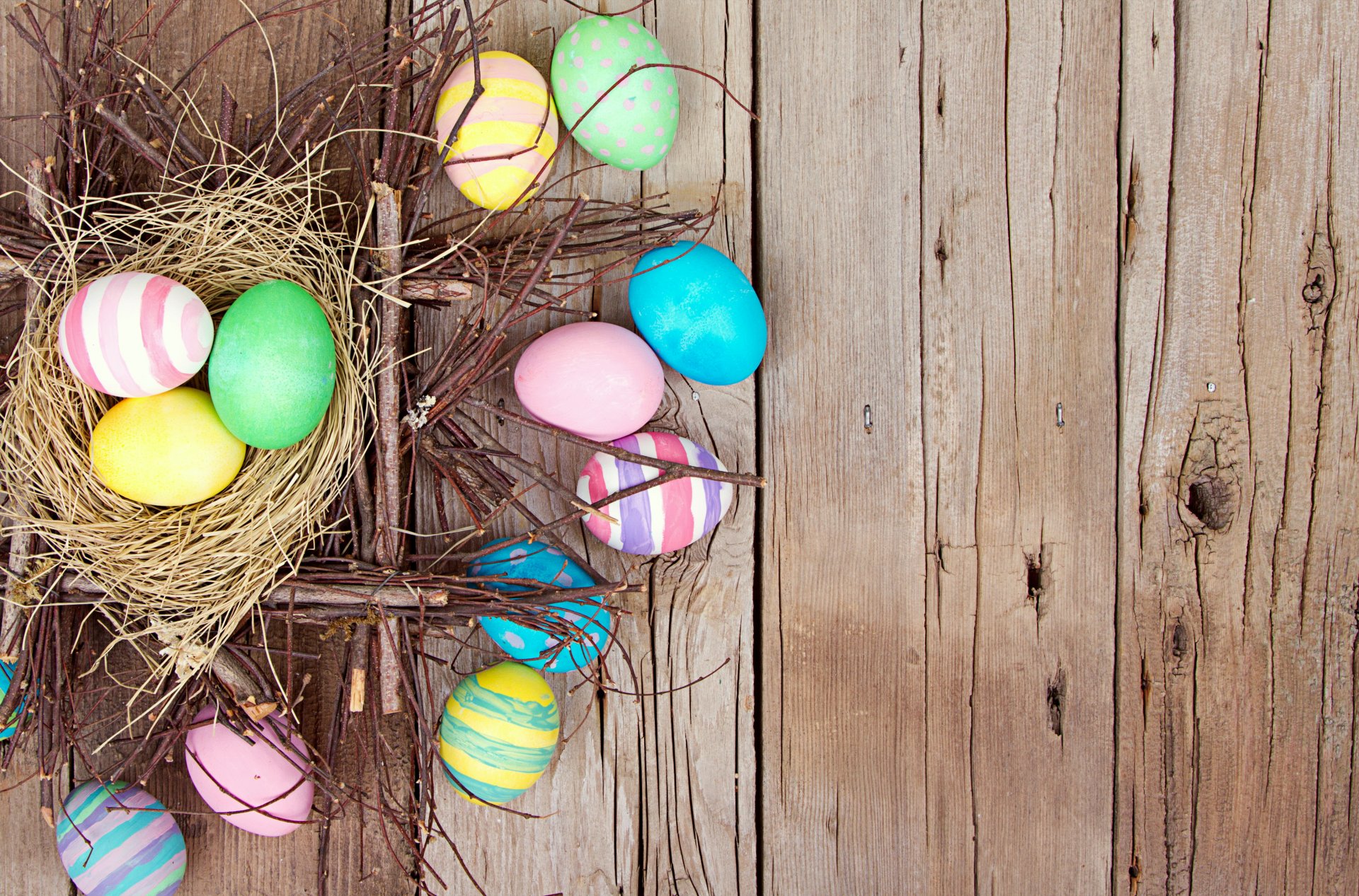 ostern eier baum gefärbt