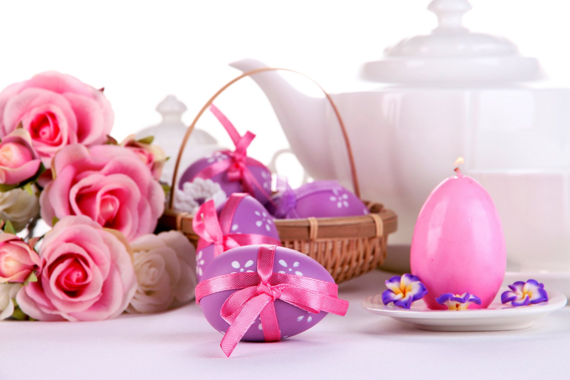 pâques oeufs roses fleurs bougies rose portion